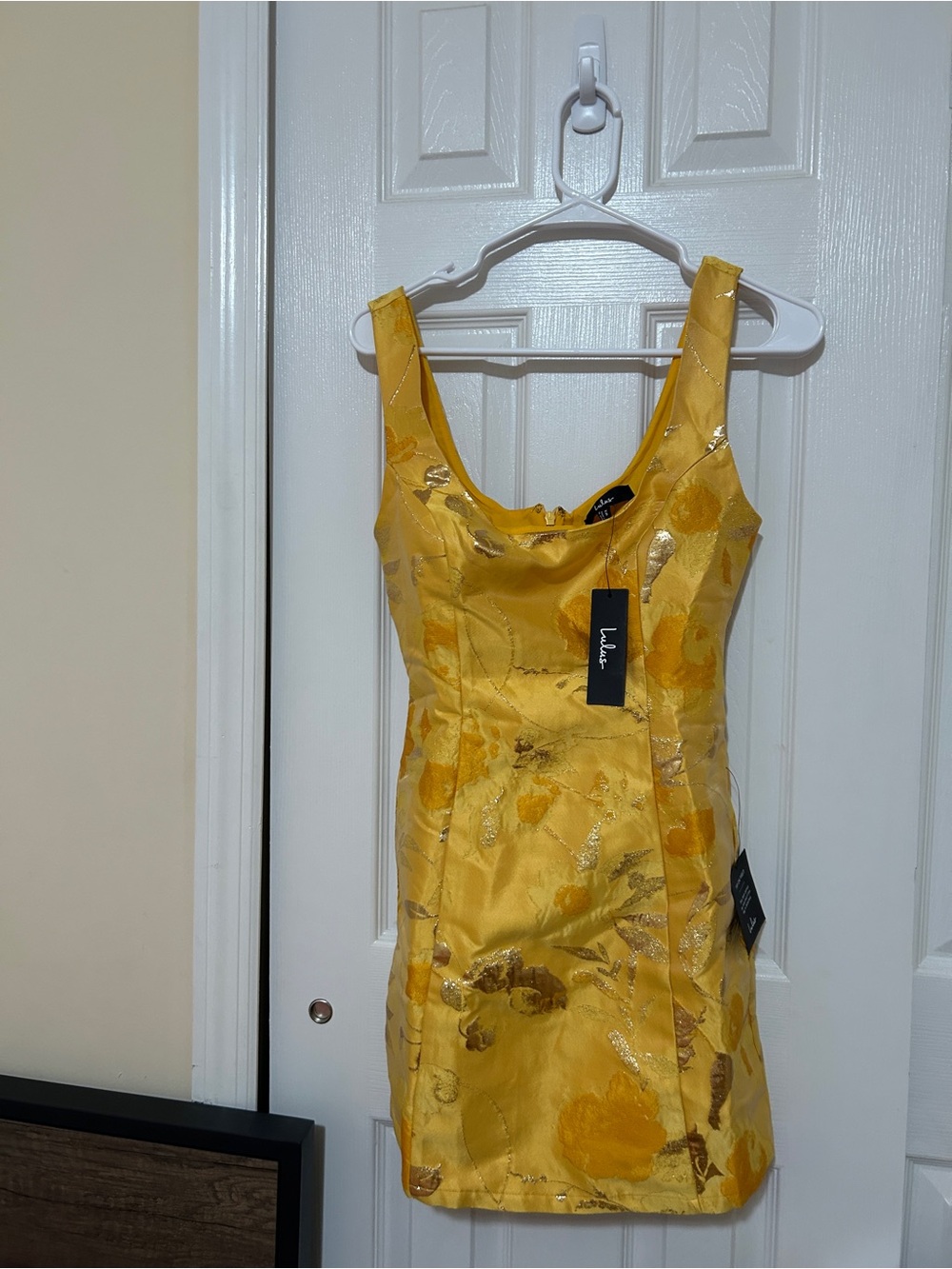 NWT - Lulu’s Kaloni Yellow Jacquard Lurex Sleeveless Mini Dress XS